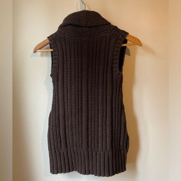 Brown Kitted Vest Buttons Medium 8/10 Sarsaparilla - Picture 2 of 9